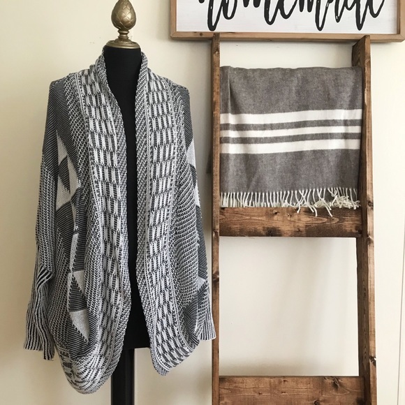 Paper Crane Sweaters - Paper Crane Knit Dolman Sleeve Oversized Sweater